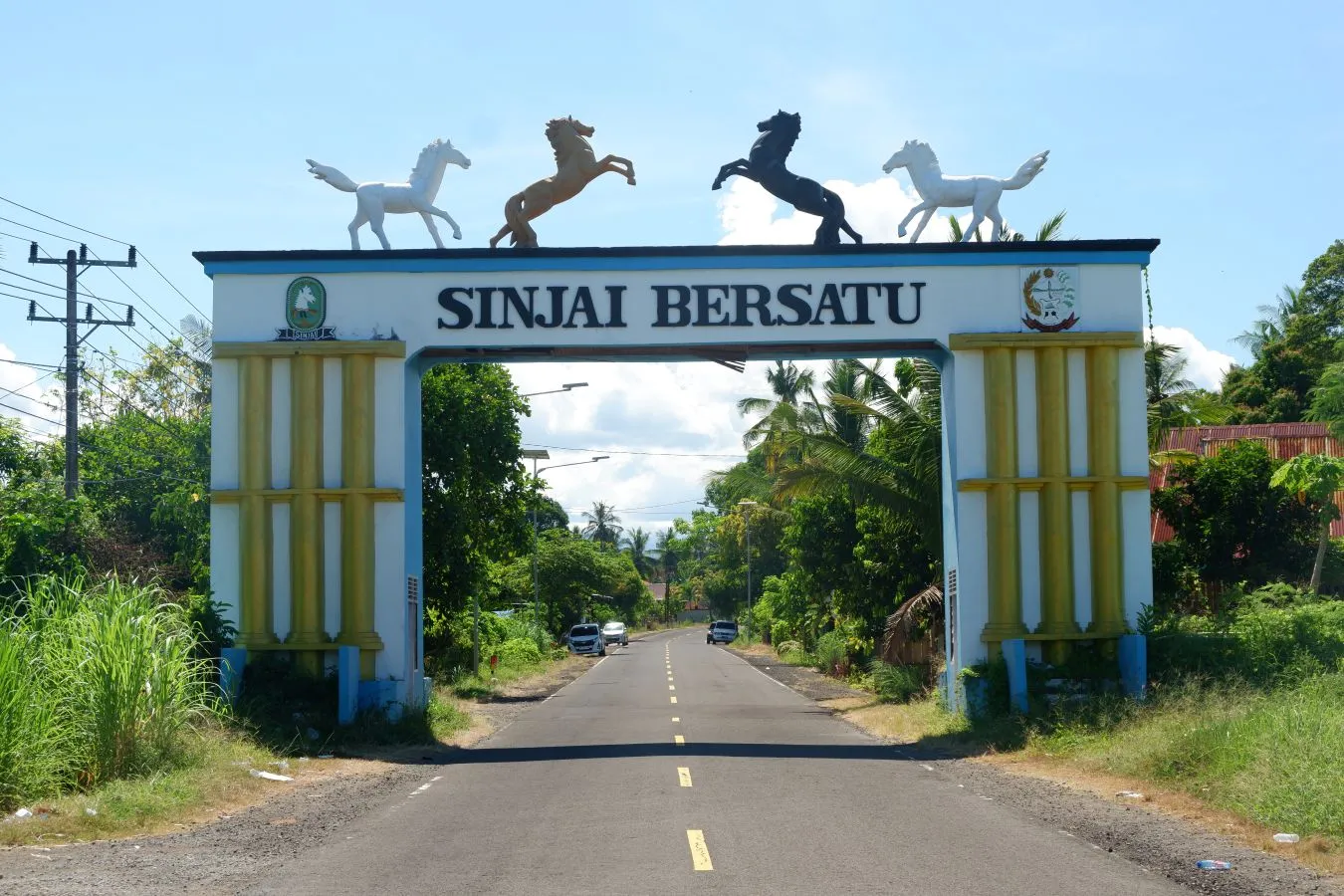 Tugu Sinjai Bersatu